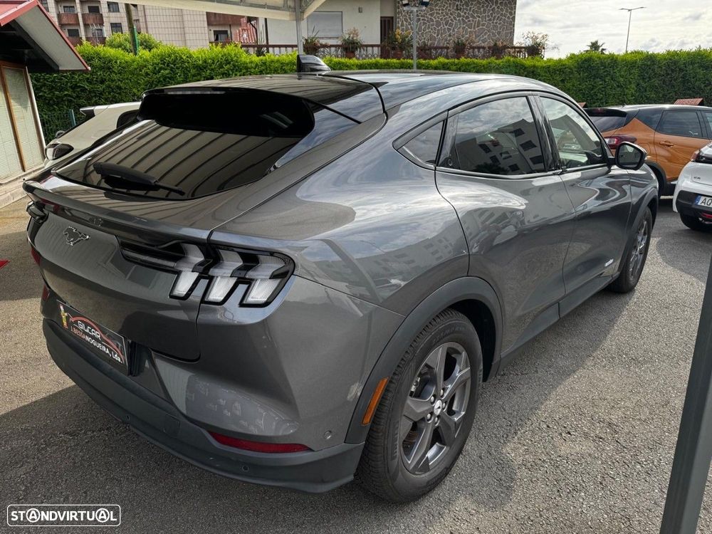 Ford Mustang Mach-E Standard - 9