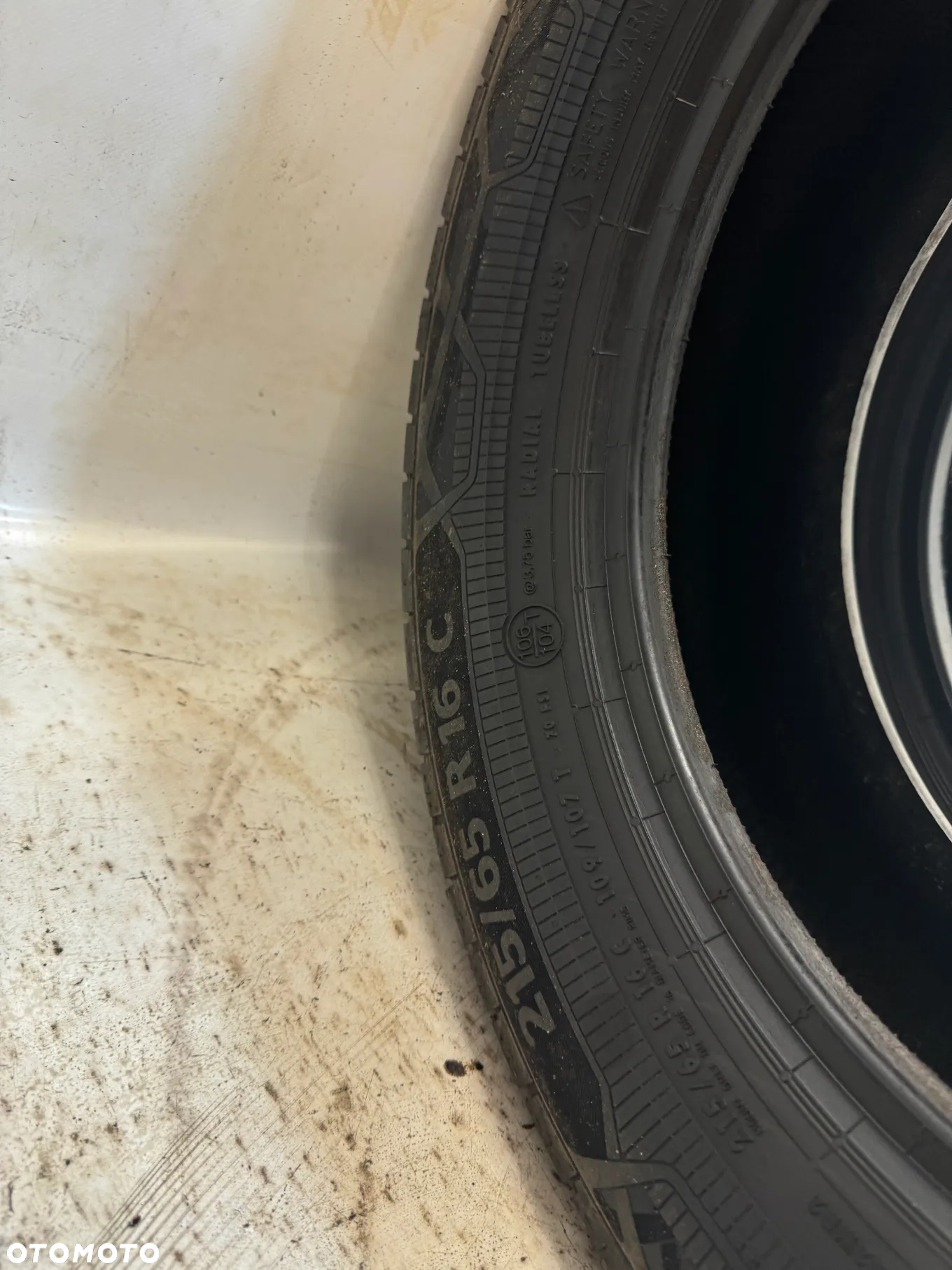 G-2811 215/65R16C 109/107T CONTINENTAL VANCONTACT 5 - 3