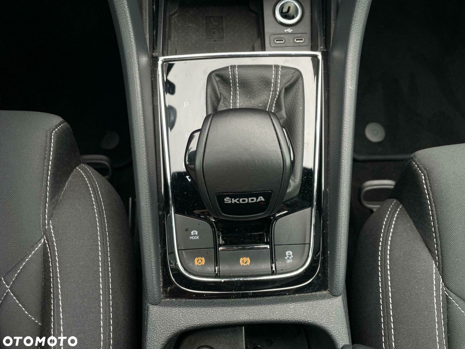 Skoda Karoq 1.5 TSI ACT 4x2 Sportline DSG - 21
