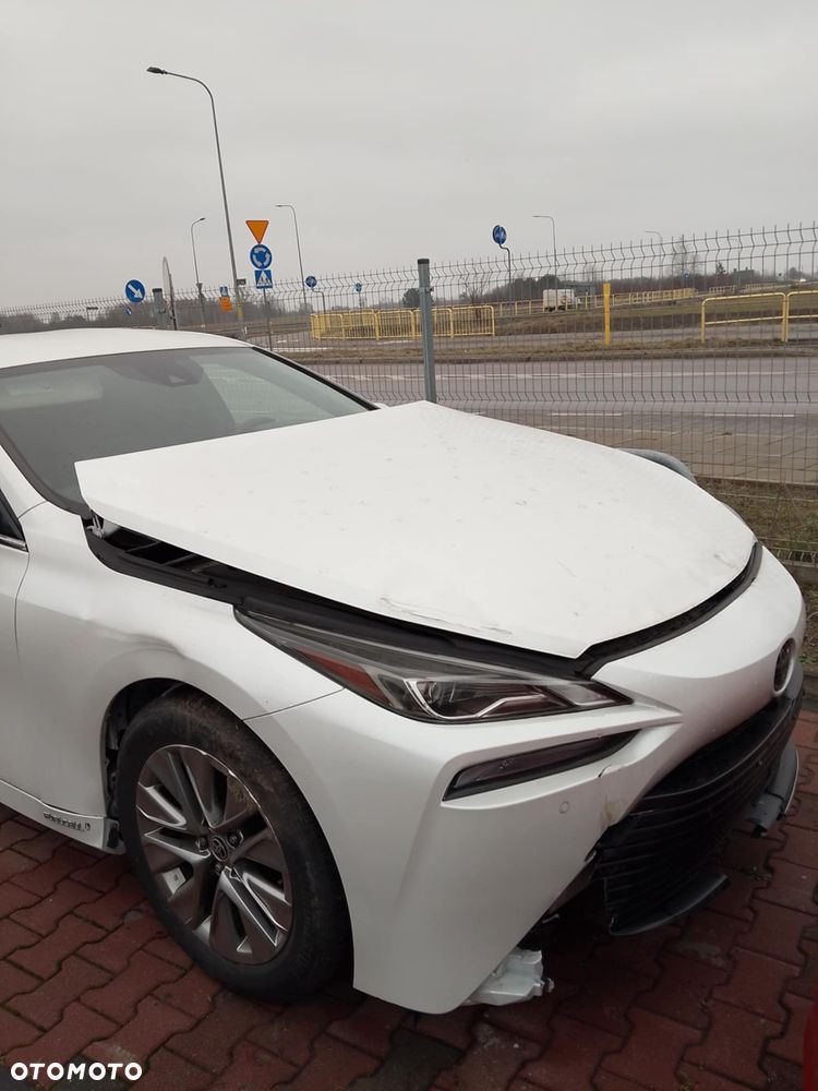 Toyota Mirai Luxury - 7