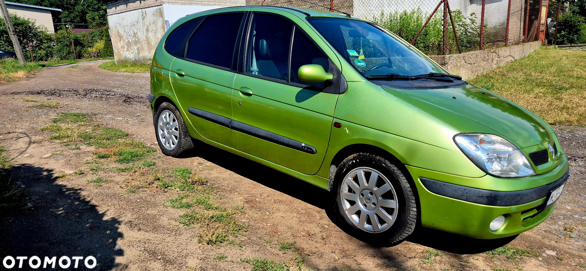 Renault Scenic 1.6 16V Authentique - 4