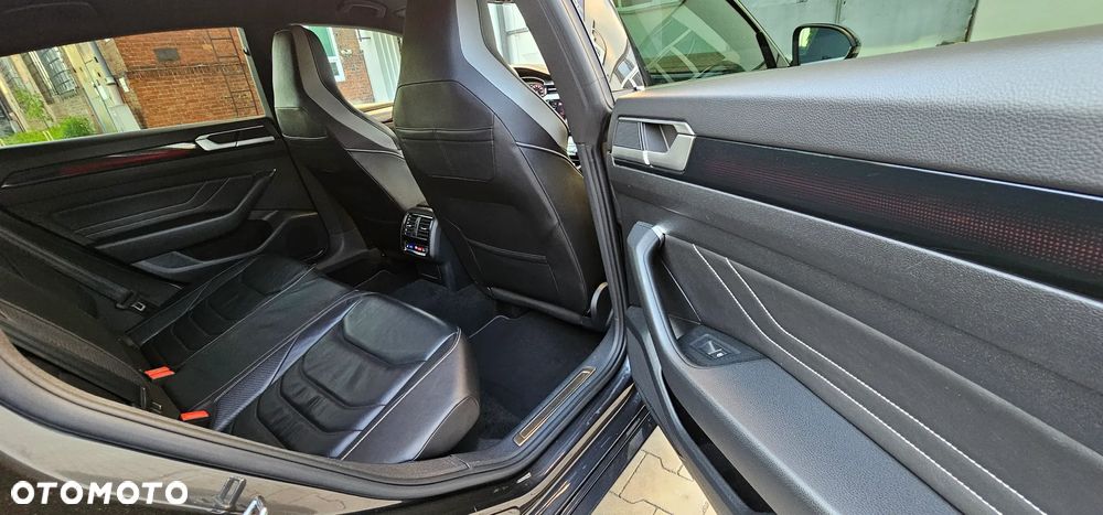 Volkswagen Arteon 2.0 TDI SCR R-Line DSG - 30
