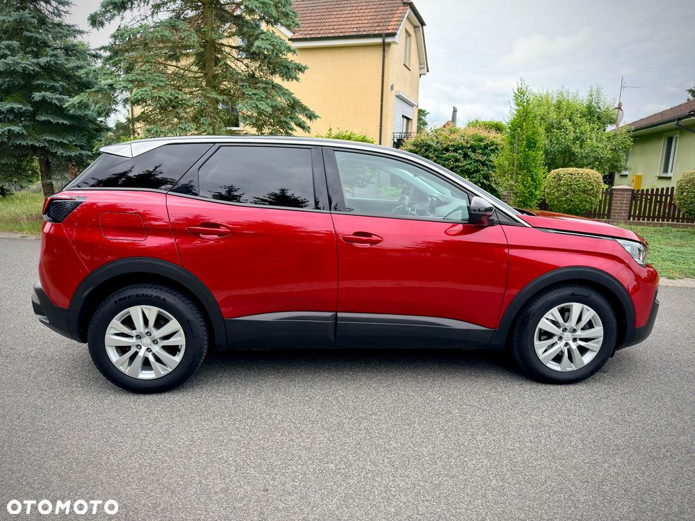 Peugeot 3008 PureTech 130 Stop & Start GPF EAT8 Allure Business-Paket - 17
