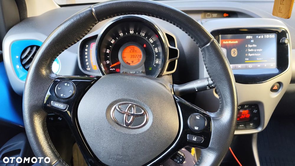 Toyota Aygo - 10
