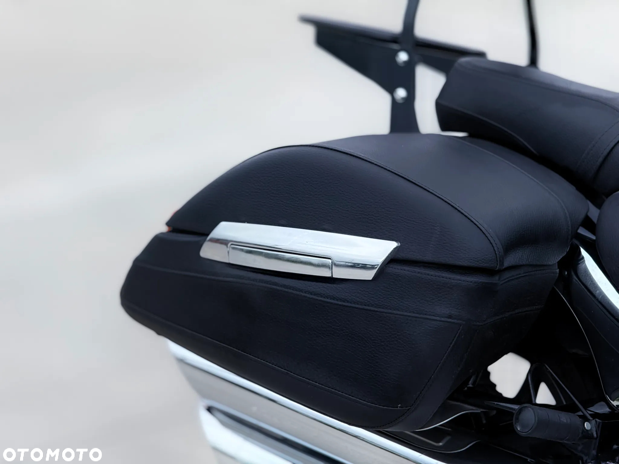 Suzuki VL 1500 Intruder LC - Boulevard C90 - 17