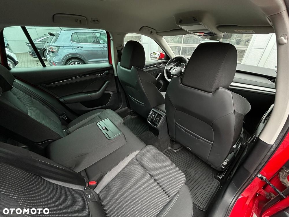 Skoda Octavia 1.5 TSI ACT Ambition - 10