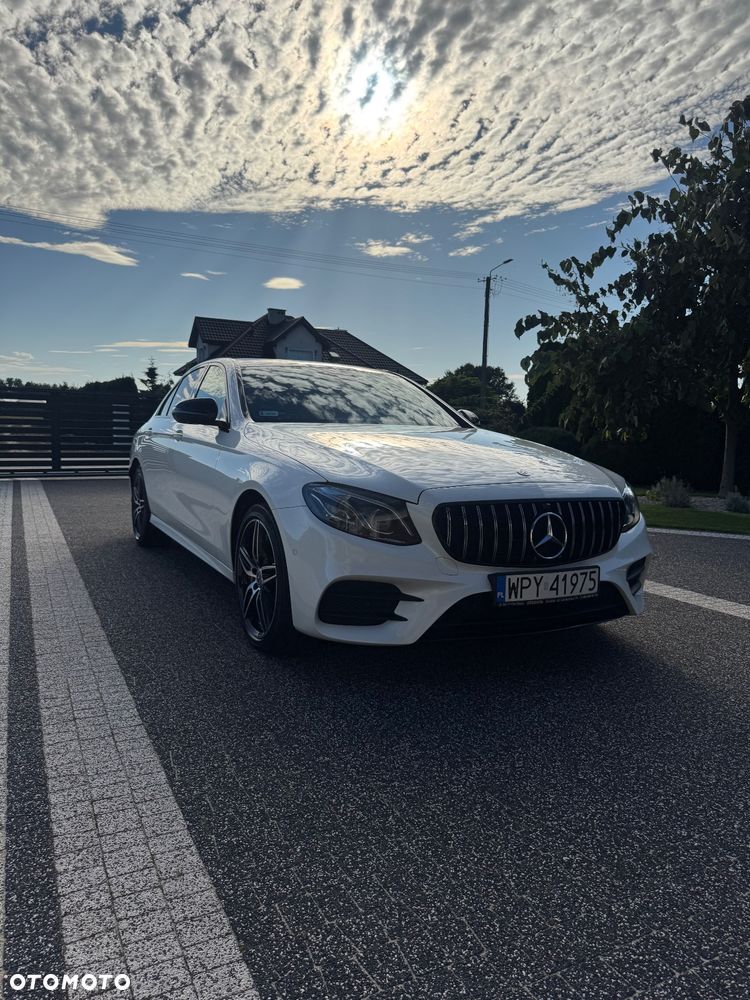 Mercedes-Benz Klasa E 400 d 4-Matic 9G-TRONIC - 3