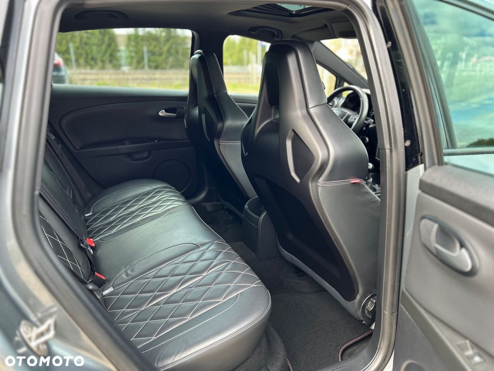 Seat Leon 2.0 T FSI Cupra R - 15