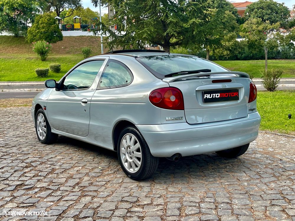 Renault Mégane Coupe 1.4 16V Privilège - 5