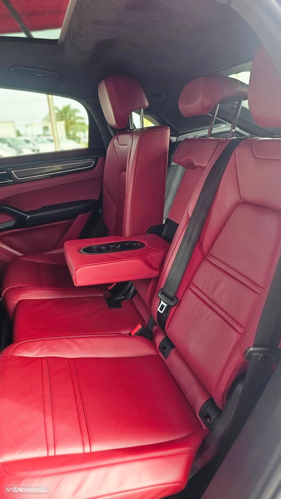 Porsche Cayenne Coupé E-Hybrid Tiptronic S - 40