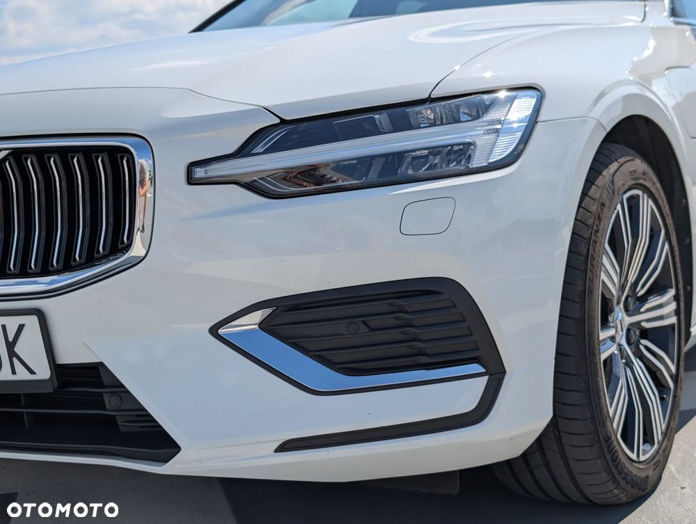 Volvo V60 T6 AWD Recharge Geartronic Inscription - 14