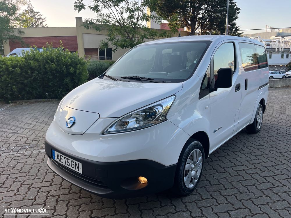 Nissan NV200 Combi - 1