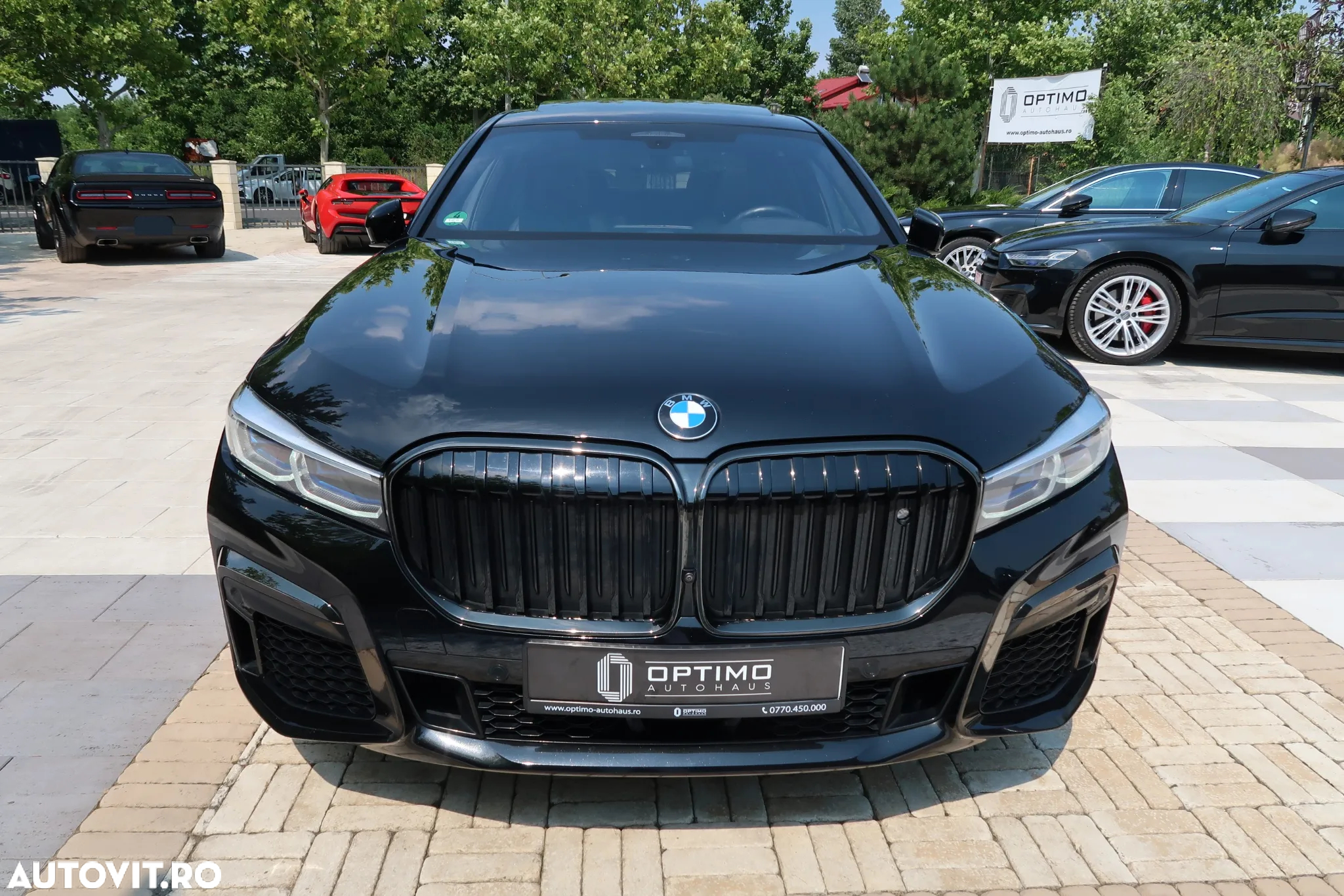 BMW Seria 7 745Le AT PHEV - 28