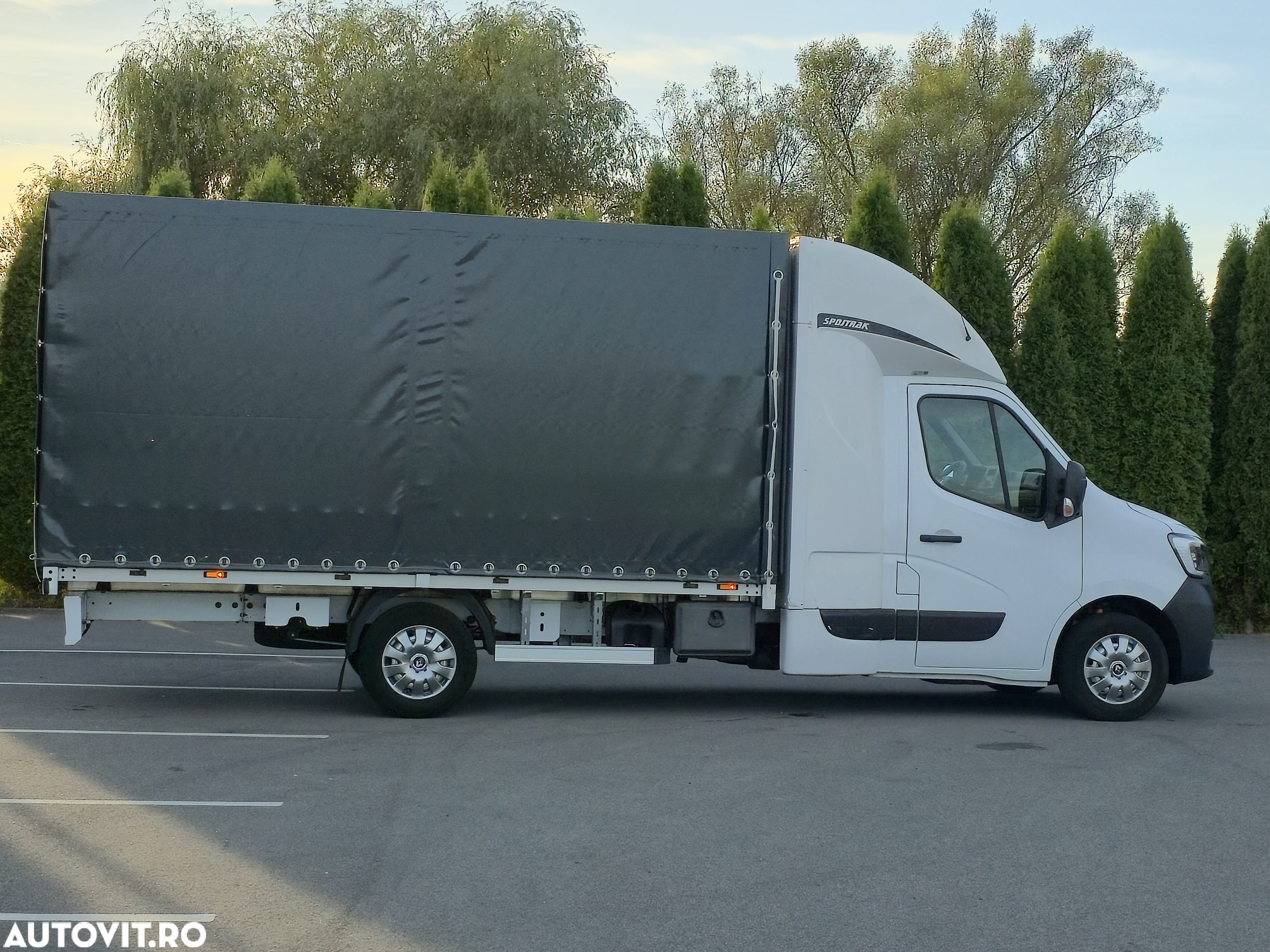 Renault Master - 15