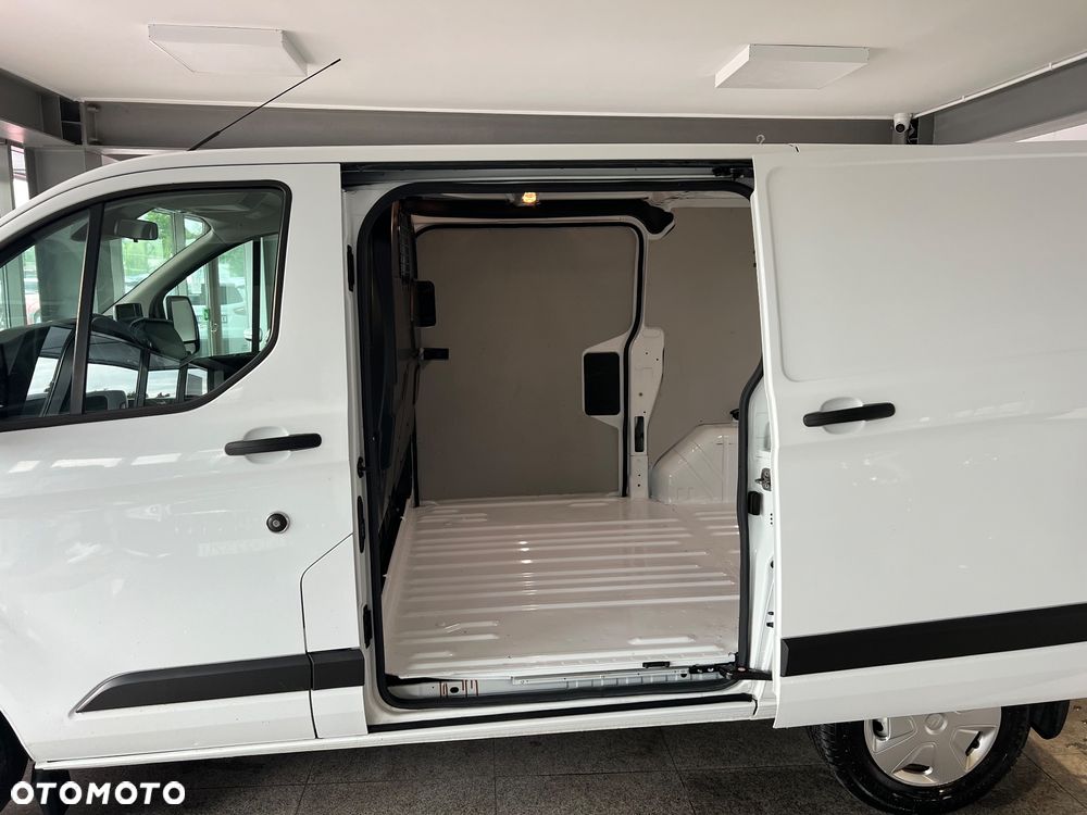Ford Transit custom - 11