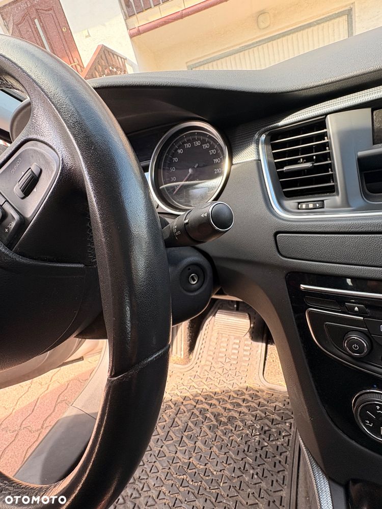 Peugeot 508 1.6 T Allure - 7