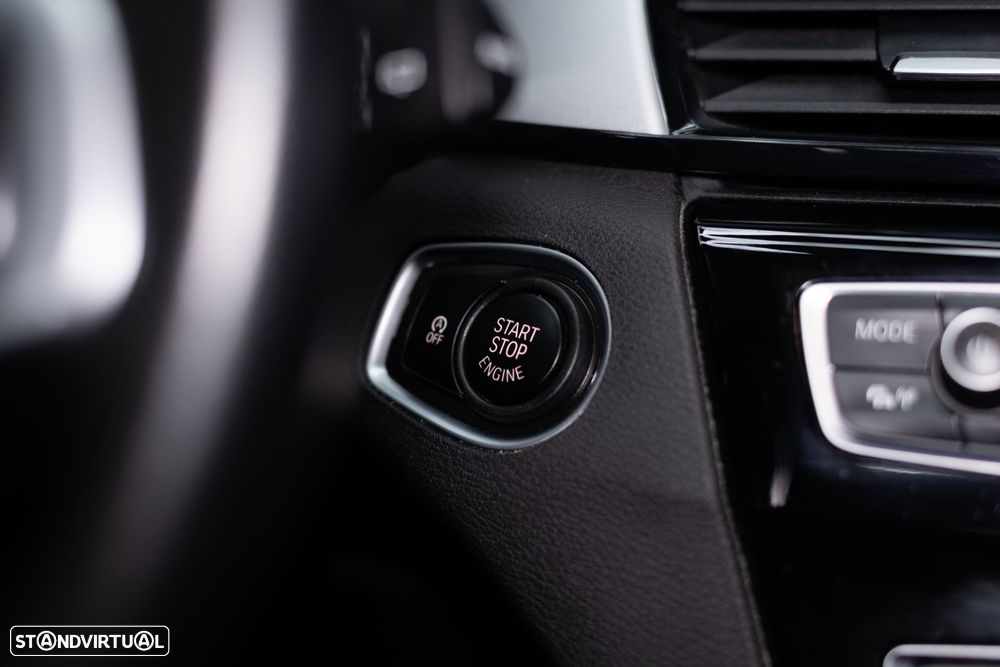 BMW X1 16 d sDrive Line Sport Auto - 32