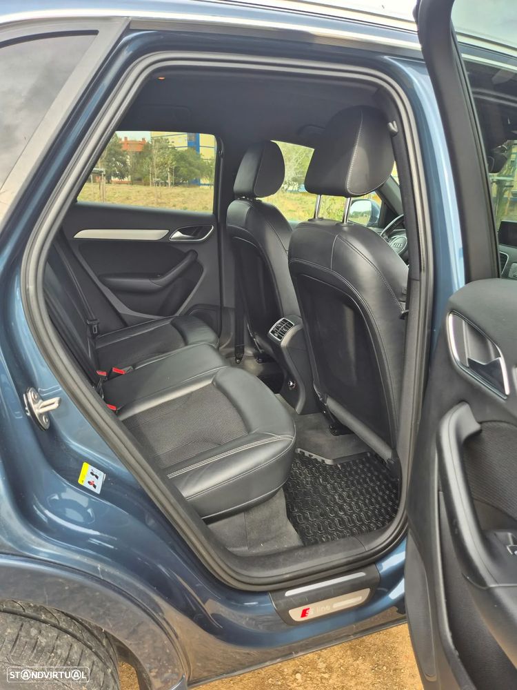 Audi Q3 2.0 TDI S-line - 16