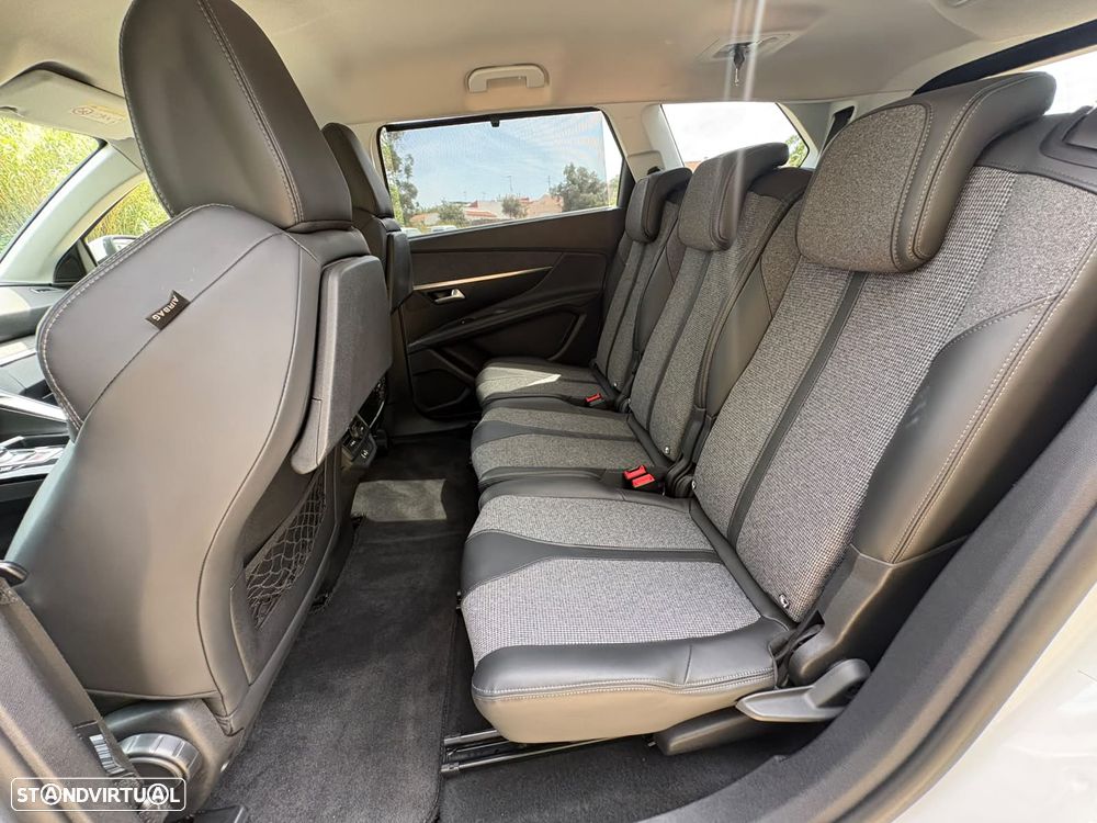 Peugeot 5008 BlueHDI 120 EAT6 Stop & Start Allure - 31