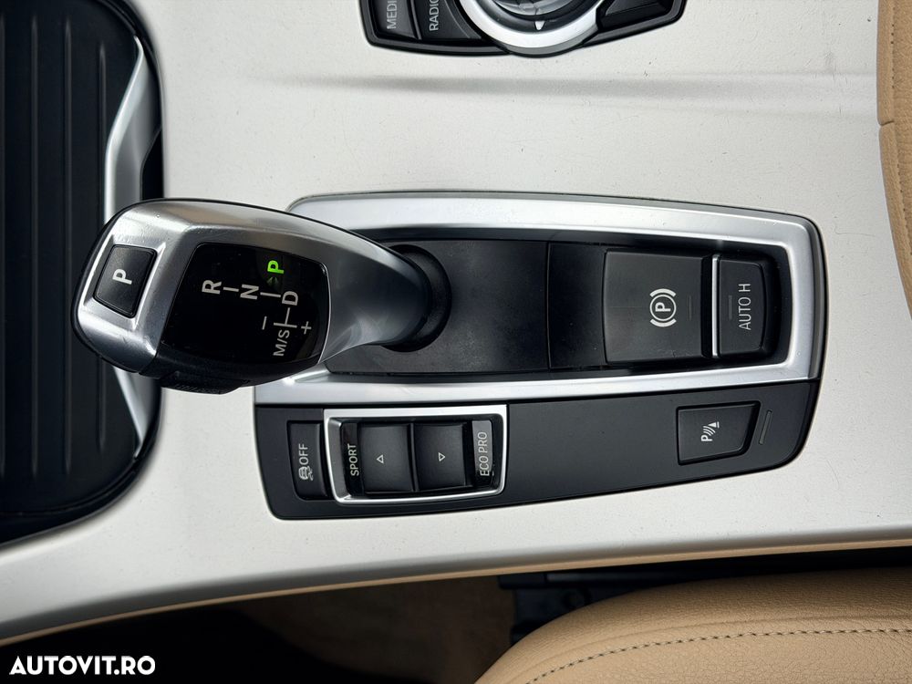 BMW X3 sDrive18d AT MHEV - 24