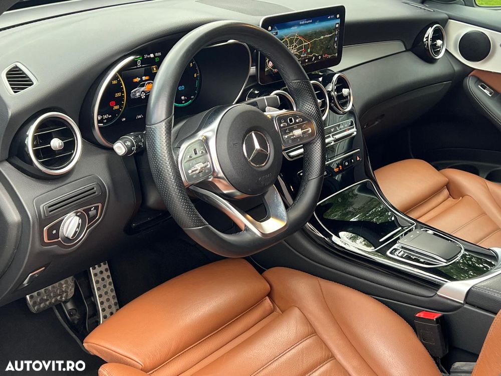 Mercedes-Benz GLC 300 de 4Matic 9G-TRONIC AMG Line - 5