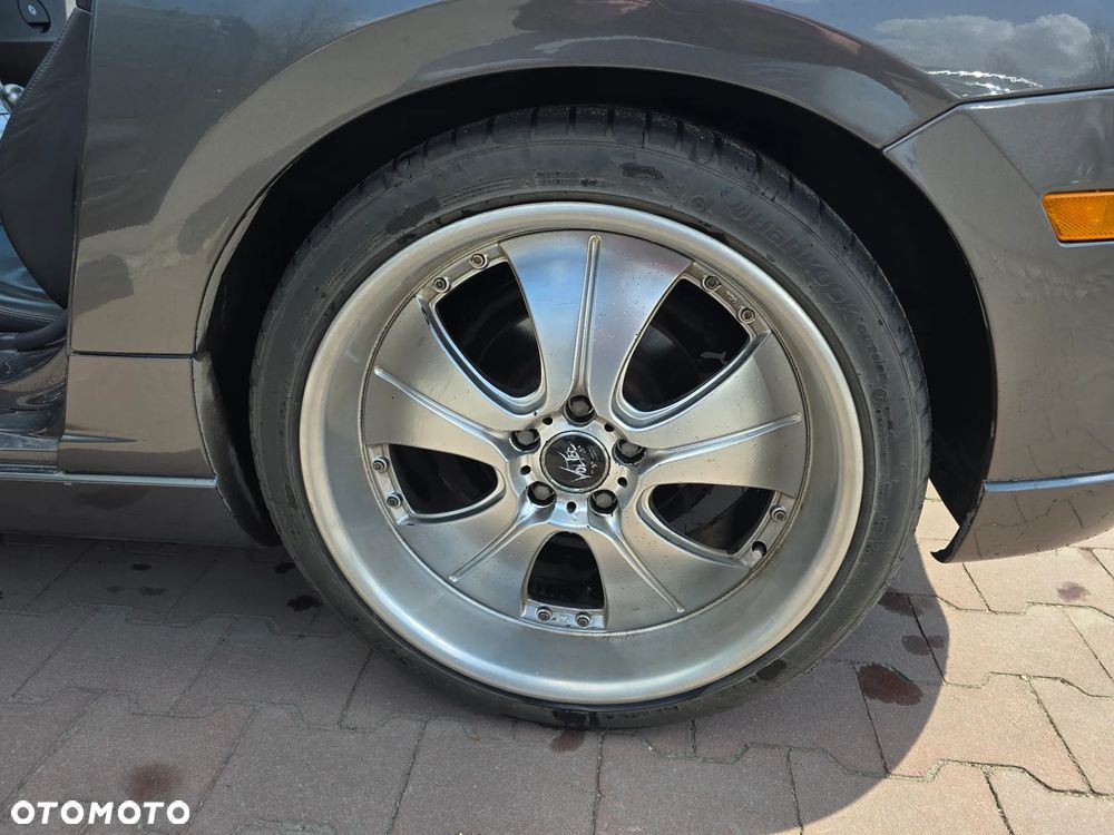 Chrysler Crossfire - 9