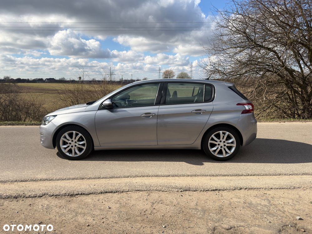 Peugeot 308 PureTech 130 GPF Stop & Start Active Business-Paket - 8