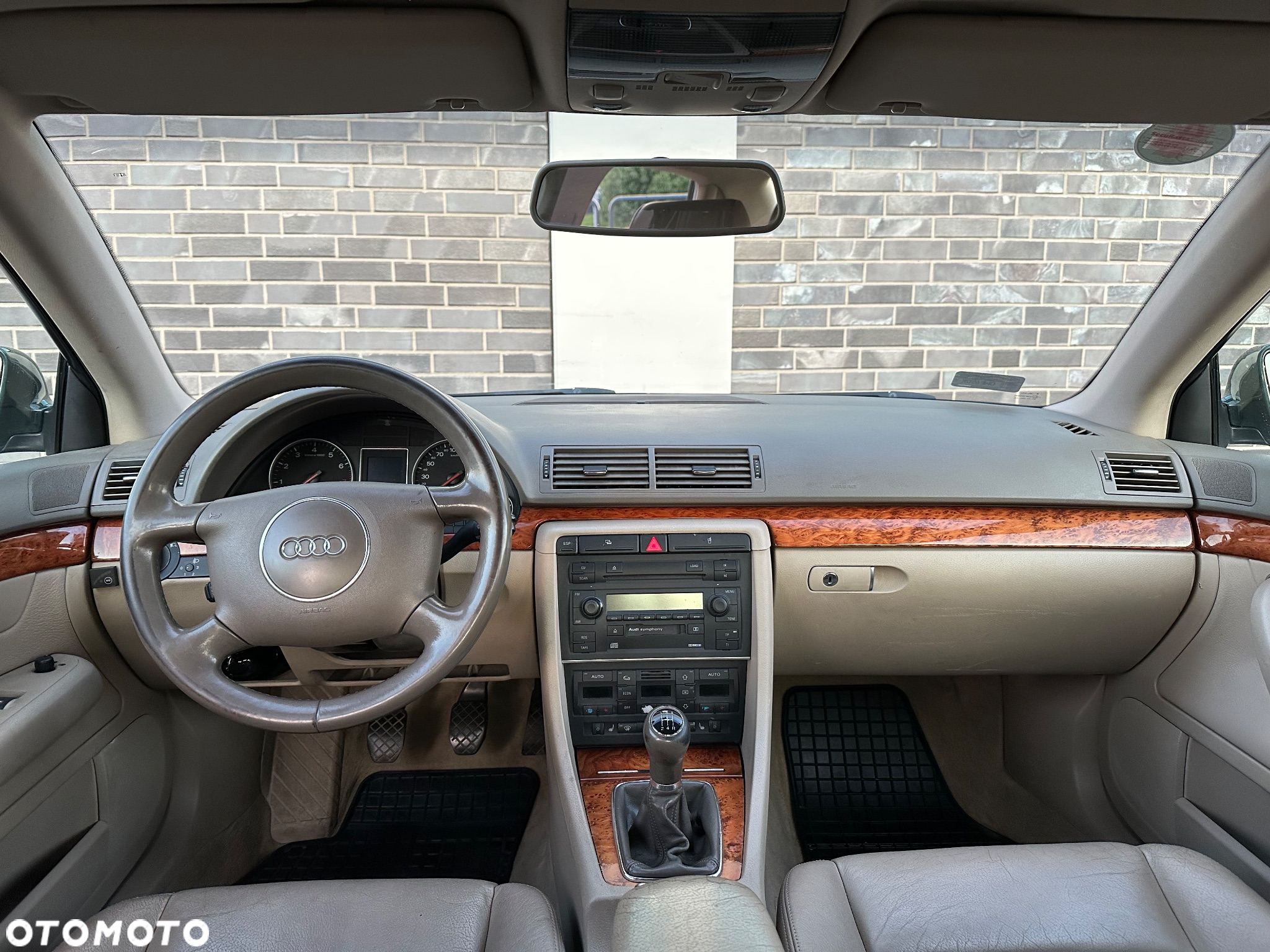 Audi A4 1.6 - 11