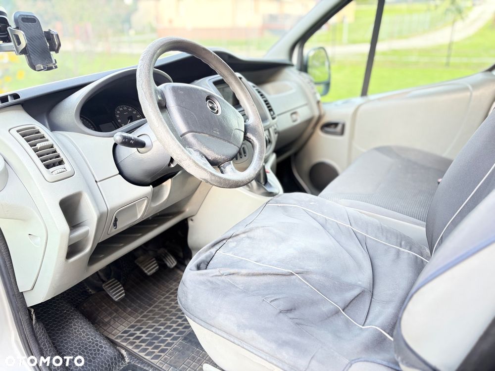 Opel Vivaro - 7