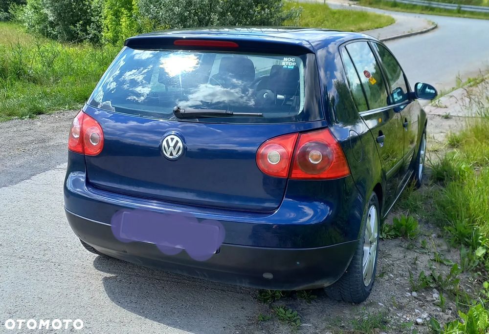 Volkswagen Golf - 6