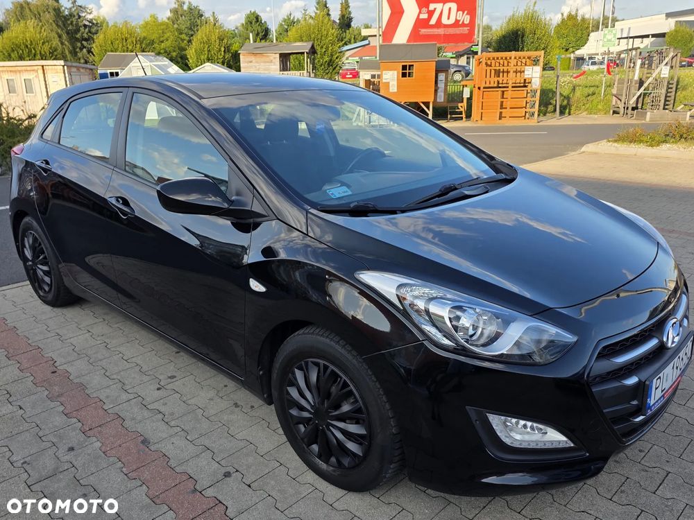 Hyundai i30 1.4 Comfort - 12