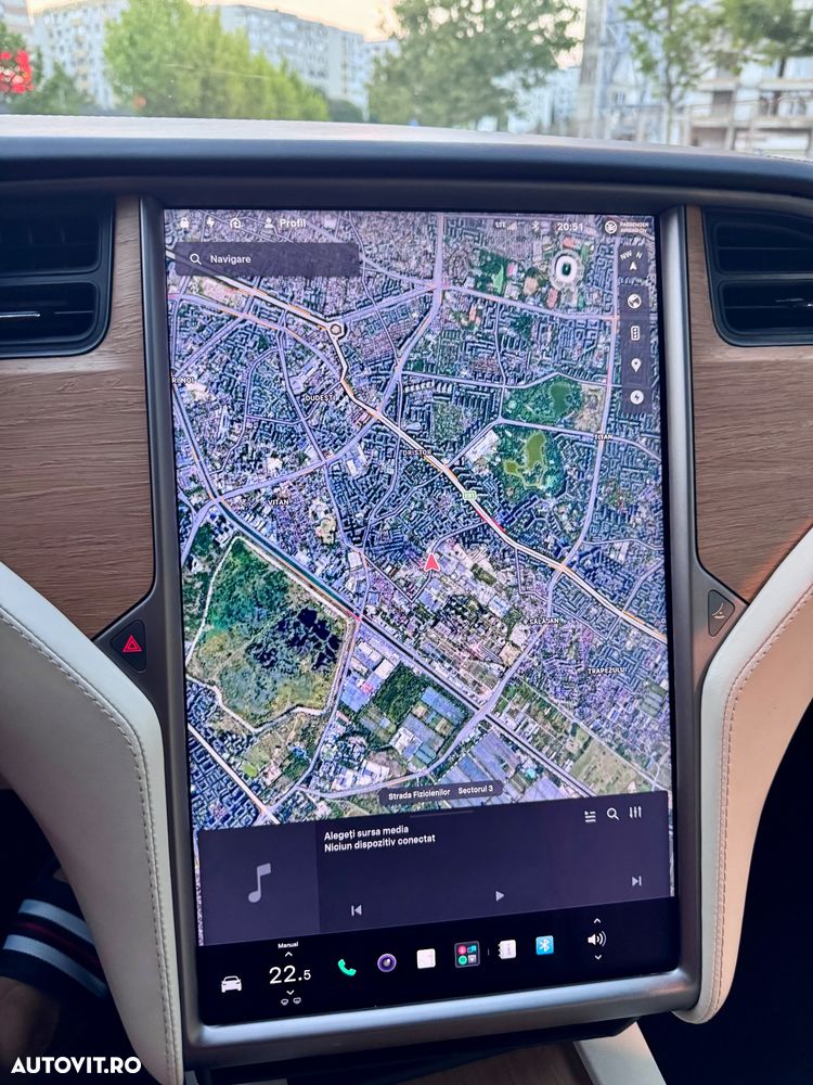 Tesla Model X Long Range - 9