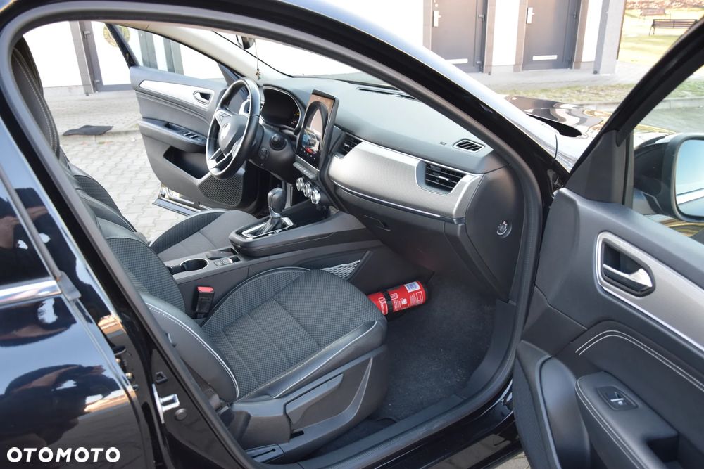 Renault Arkana 1.6 E-TECH Intens MMT - 16