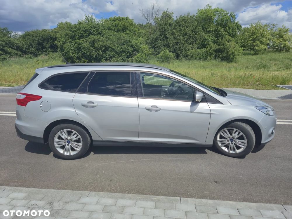 Ford Focus 1.6 TDCi DPF Start-Stopp-System Titanium - 4