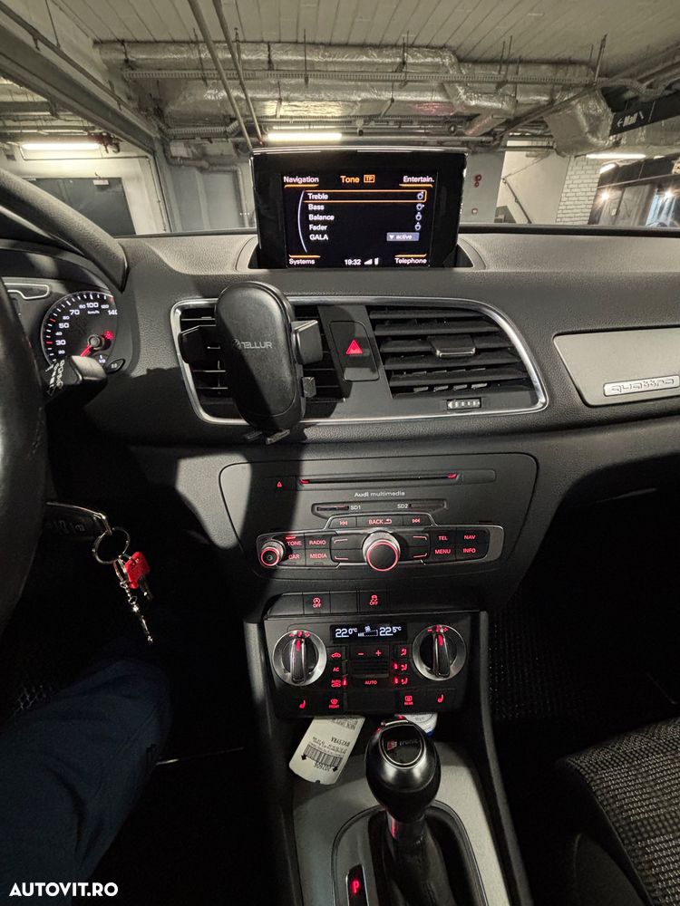 Audi Q3 2.0 TFSI Quattro S tronic - 6