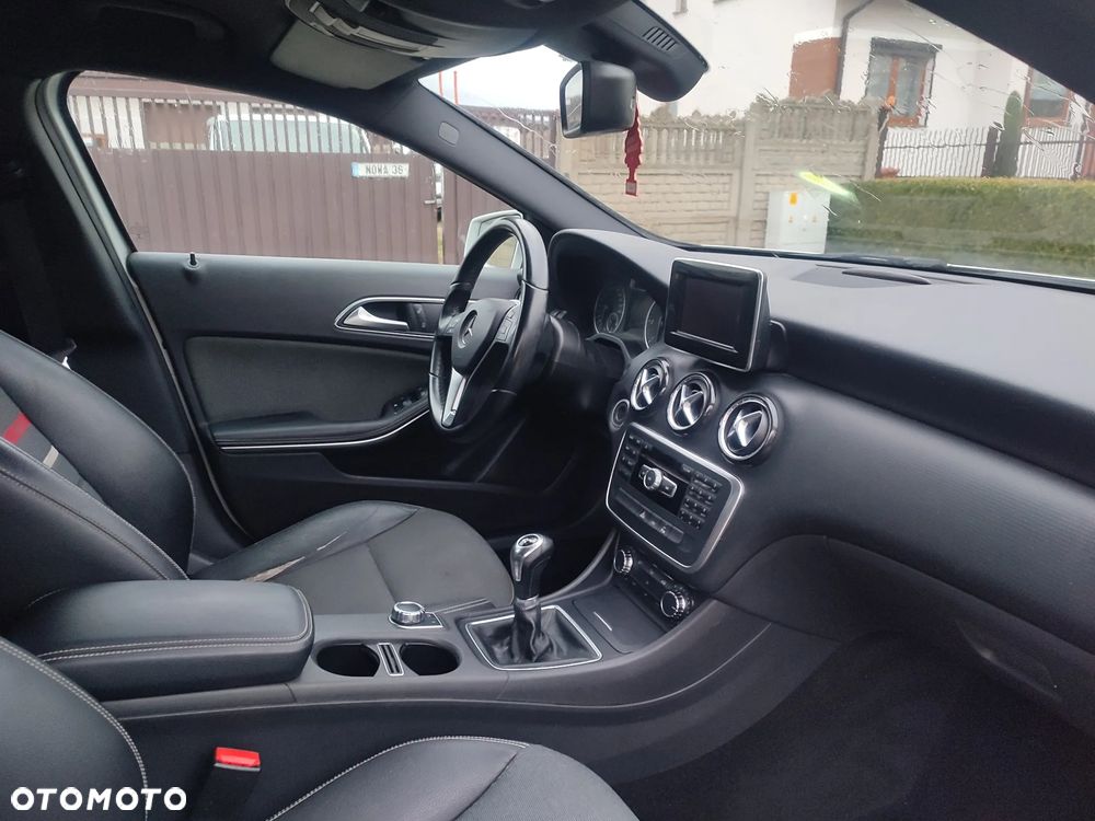 Mercedes-Benz Klasa A 180 d Progressive - 22