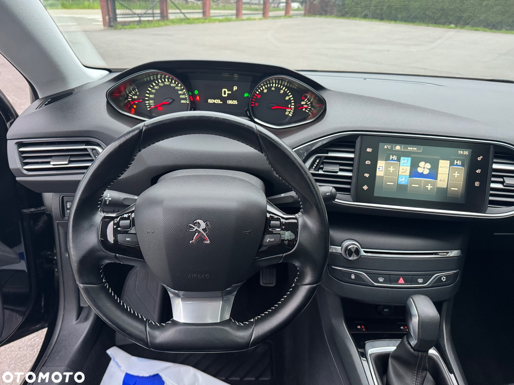 Peugeot 308 SW 1.2 PureTech Allure S&S EAT6 - 15