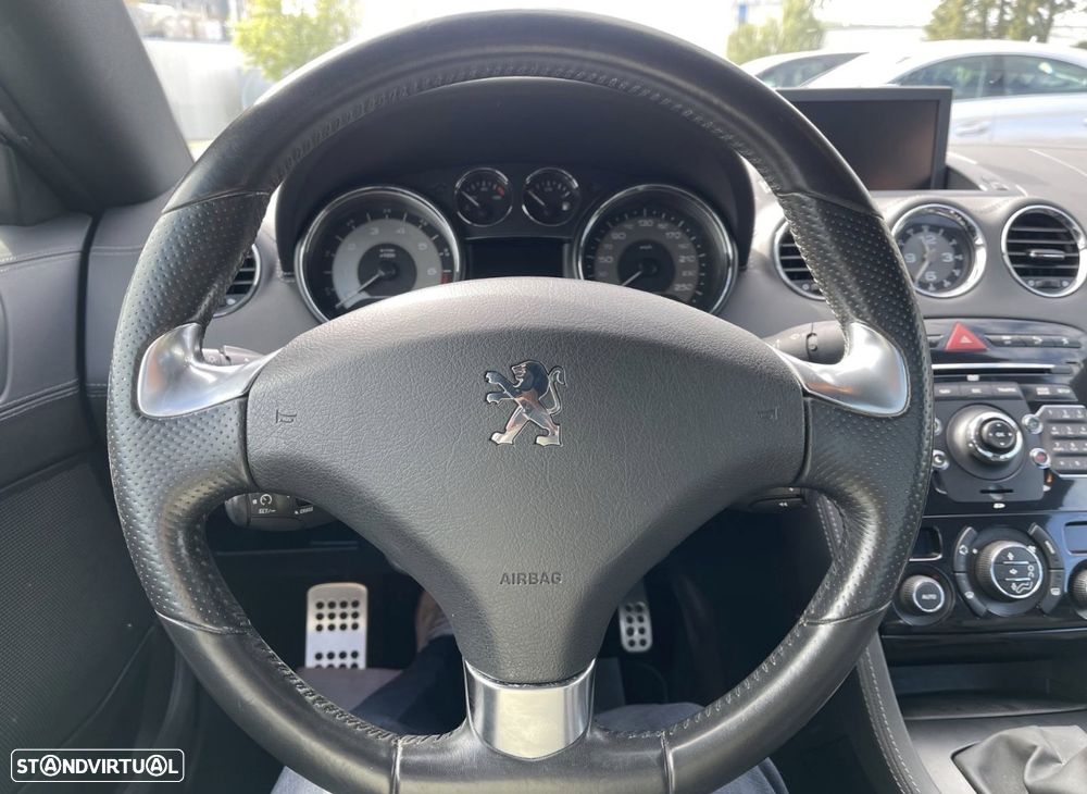 Peugeot RCZ 1.6 155 THP Onyx - 24