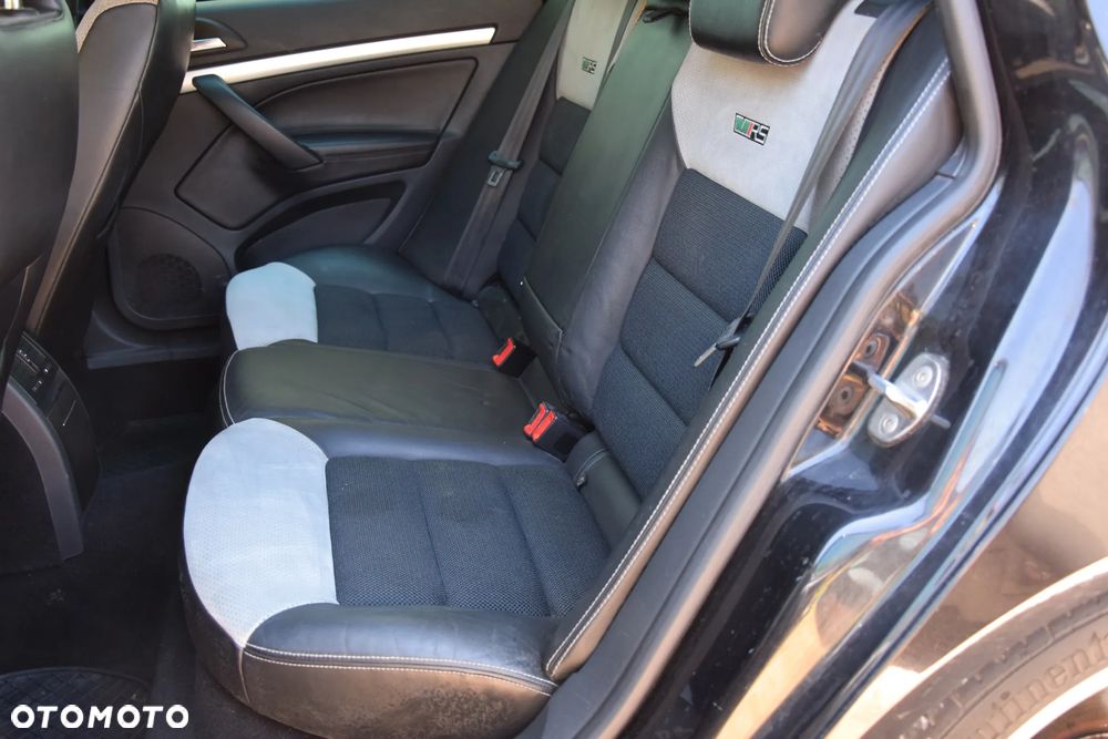 Skoda Octavia 2.0 TSI RS - 26