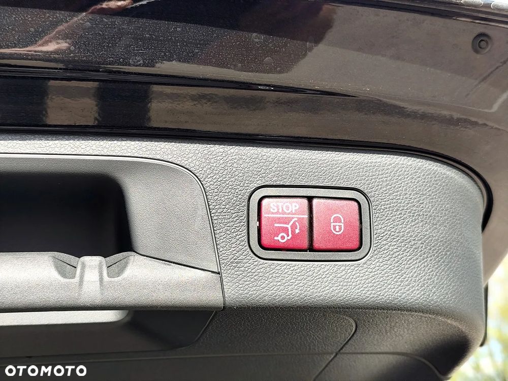 Mercedes-Benz EQC 400 4-Matic Sport - 30