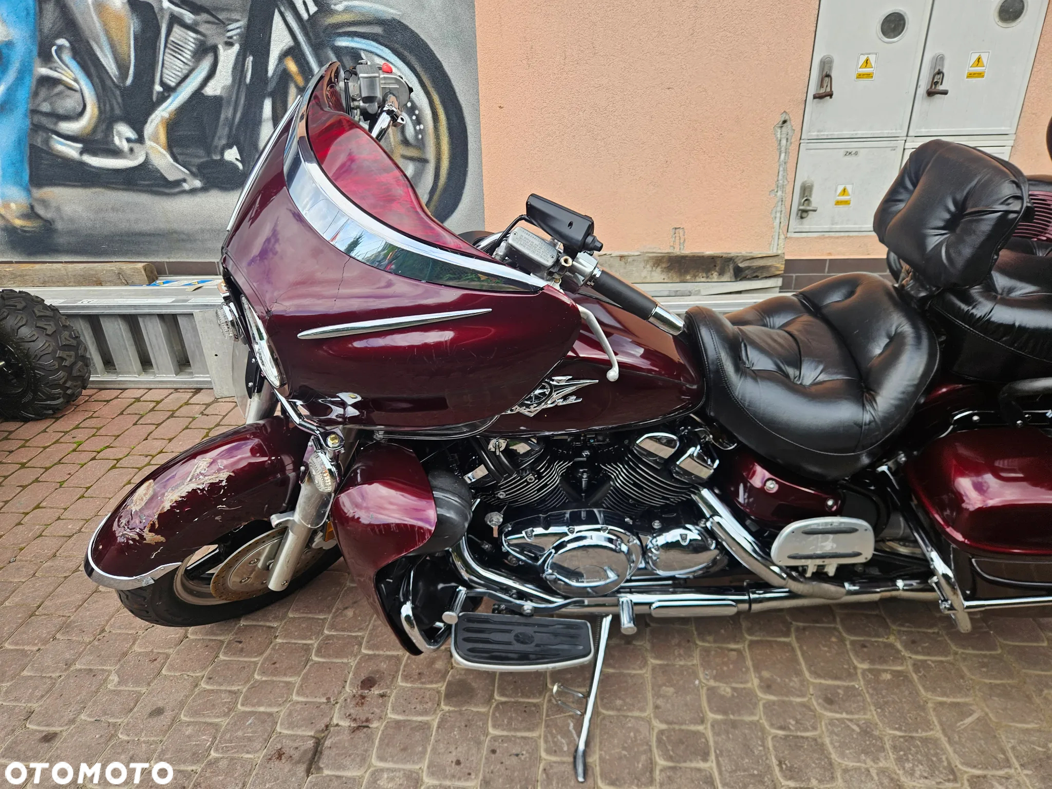 Yamaha Venture - 26