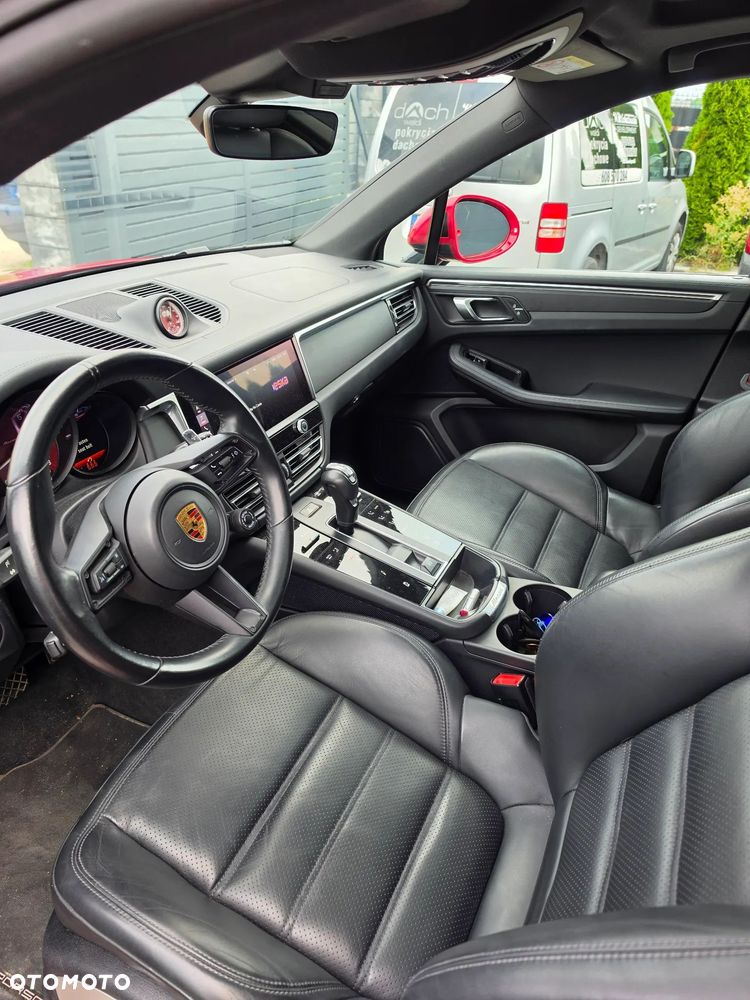 Porsche Macan T - 7