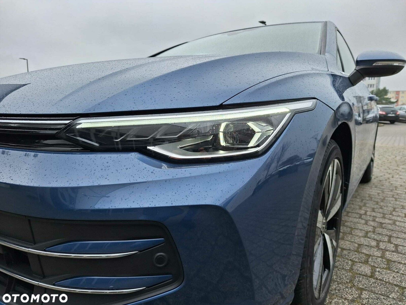 Volkswagen Golf - 27