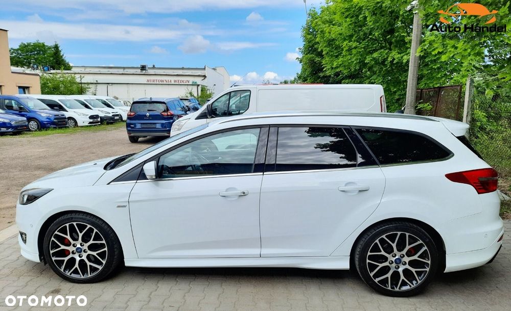 Ford Focus - 12