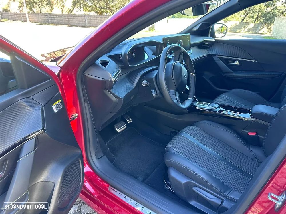 Peugeot e-208 50 kWh GT Pack - 18