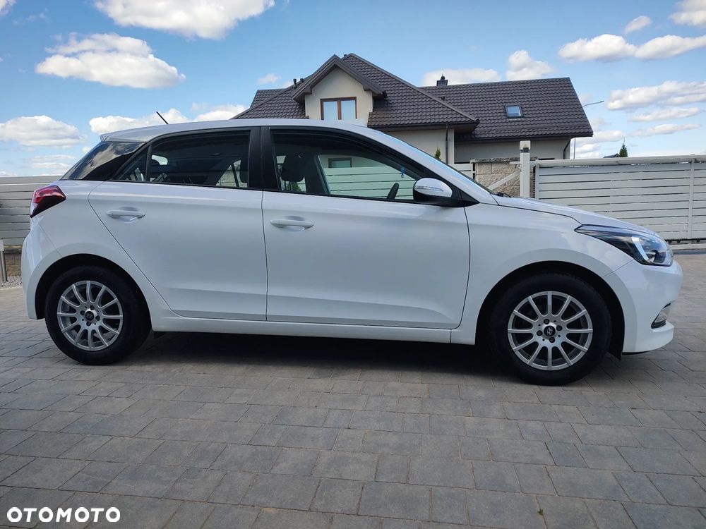 Hyundai i20 1.2 BlueDrive Classic - 10