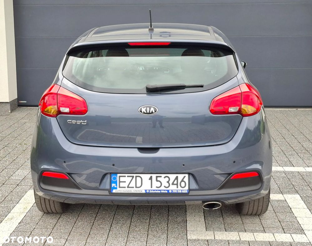 Kia Ceed 1.6 GDI Platinum Edition - 11