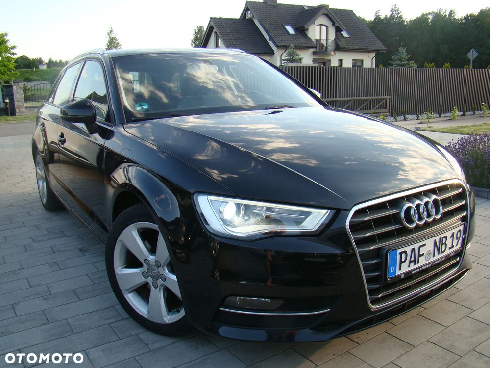 Audi A3 Sportback 1.8 TFSI Attraction - 2
