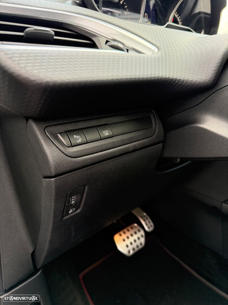 Peugeot 2008 1.2 PureTech GT Line EAT6 - 15