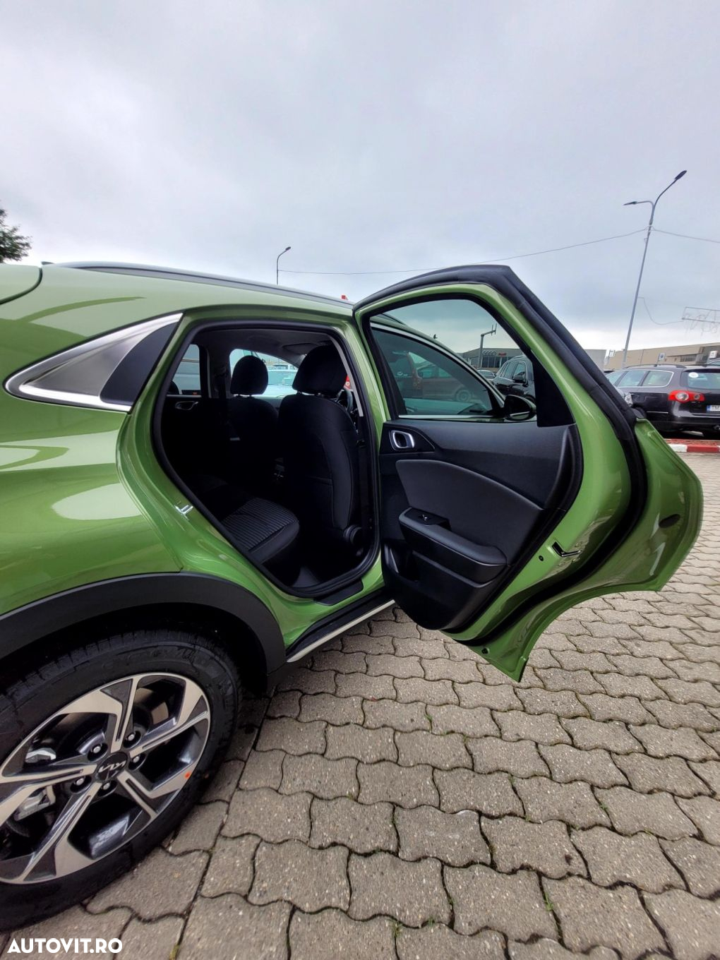 Kia XCeed - 13